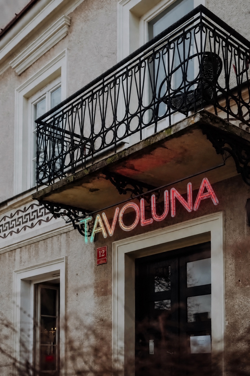 Wejście do Tavoluna, Rynek 12